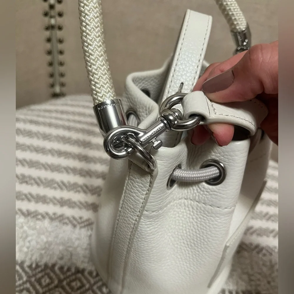 Marc Jacobs the bucket bag Small white silver - Picture 13 of 14